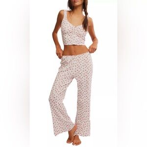 NWT FREE PEOPLE INTIMATELY FRESH IN LOVE PAJAMA SET BLUEBIRD COMBO
